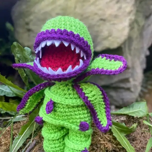 Venus Flytrap Crochet Plant