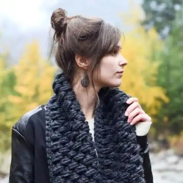 Puff Stitch Infinity Scarf