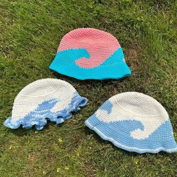 Wavy Bucket Hat