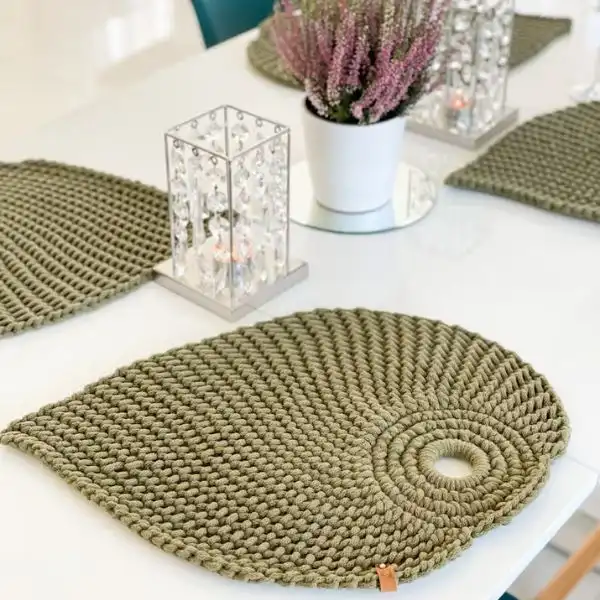 Tunisian Table Mat