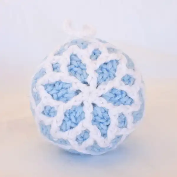 Christmas Snowflake Ball