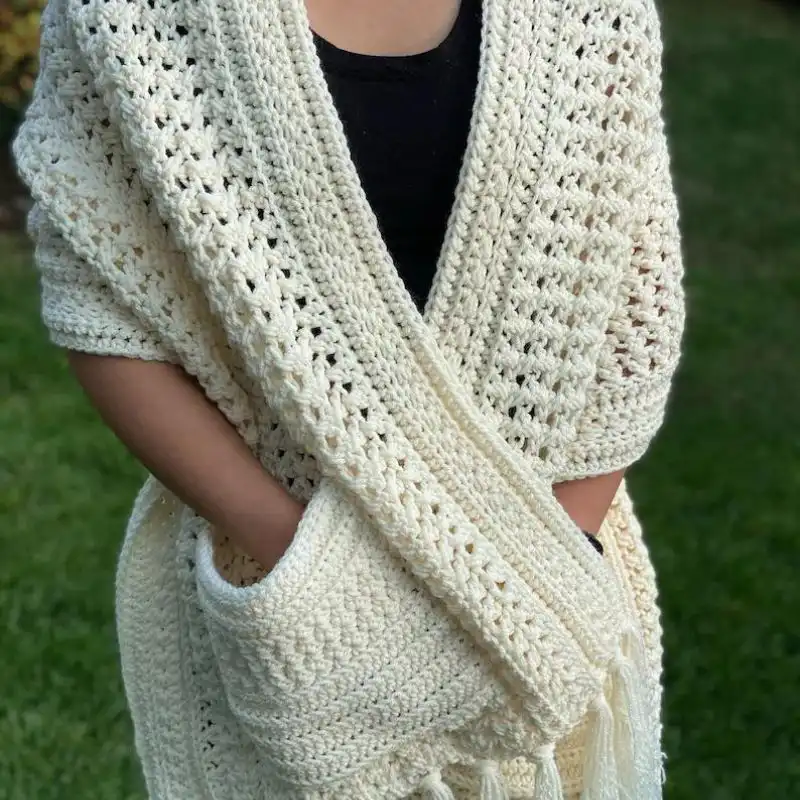 Star Sprinkled Pocket Shawl