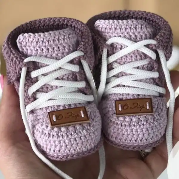 Crochet Baby Shoes