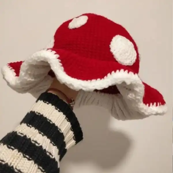 Chunky Mushroom Hat