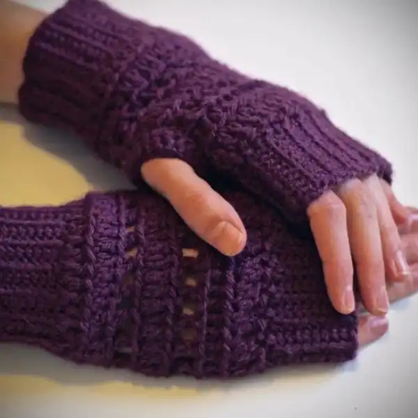 Fingerless Gloves