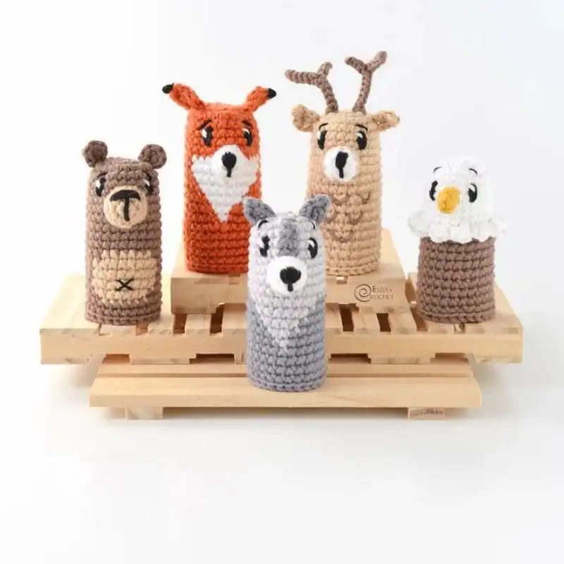 WOODLAND Finger Puppet