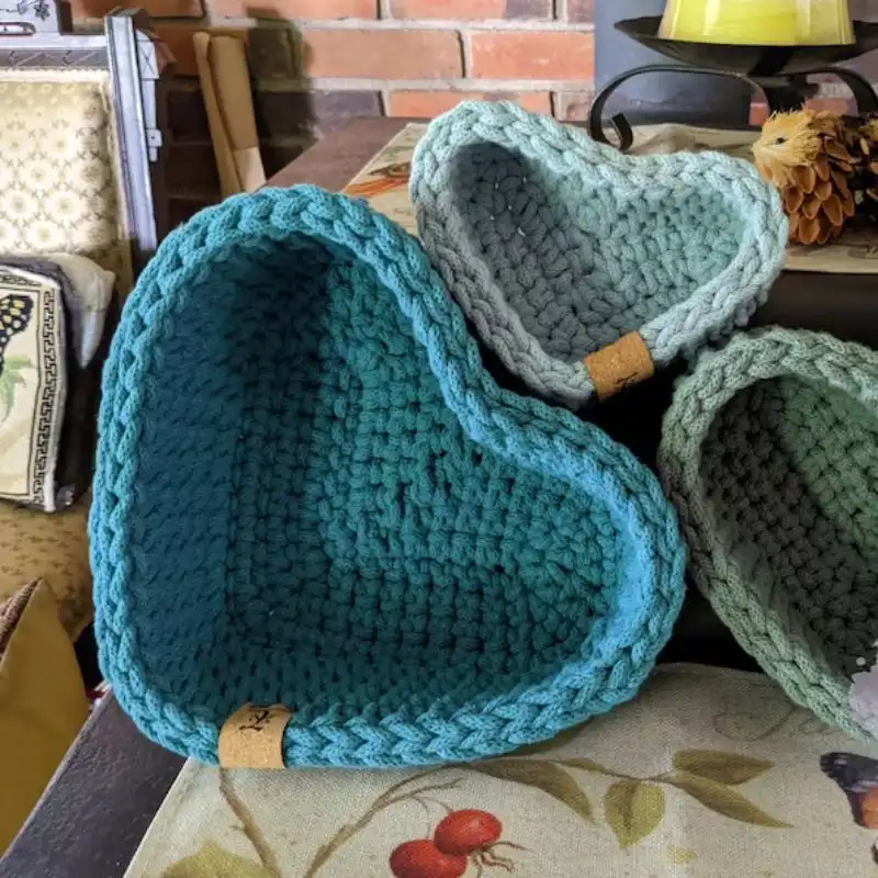 Crochet Heart-shaped Handbag