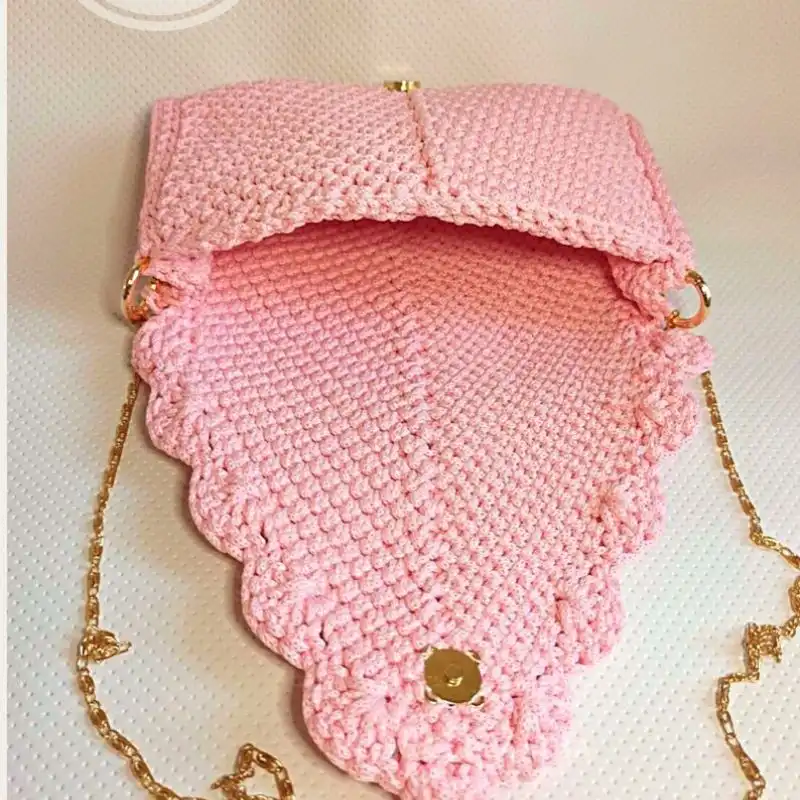 Crochet Vintage Clutch