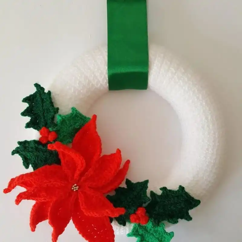 Crochet Pattern Poinsettia