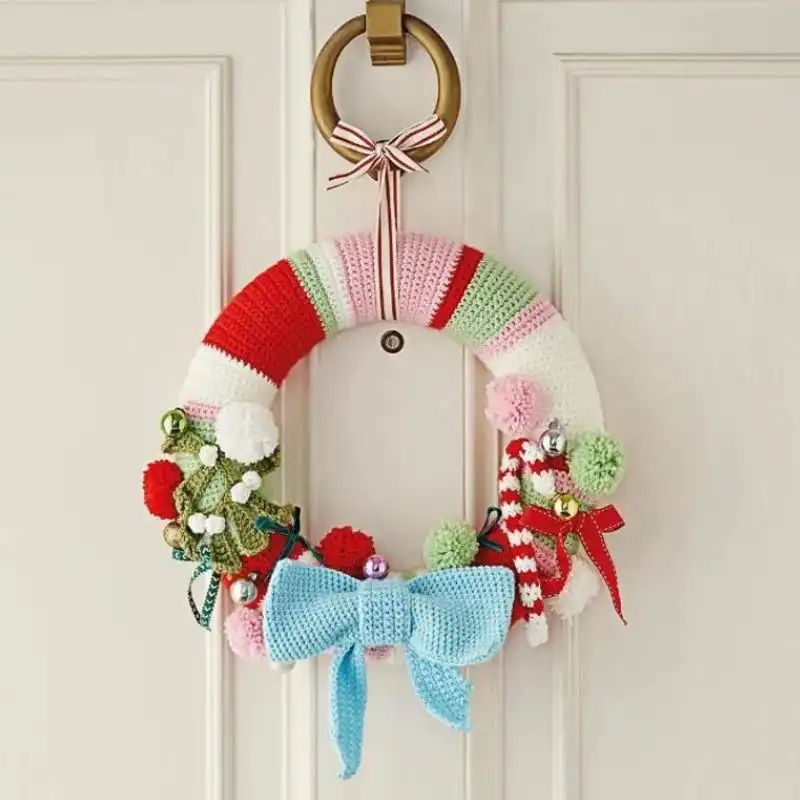 Christmas Wreath Crochet Pattern