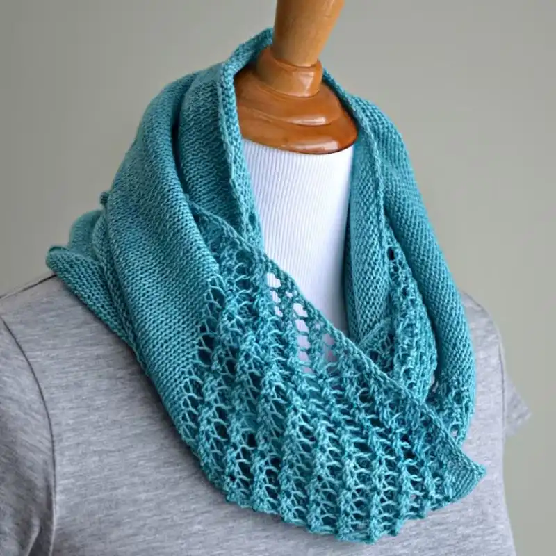 City Lights Cowl Knitting Pattern