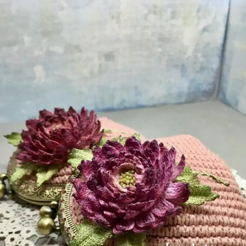 Dahlia Coin Purse