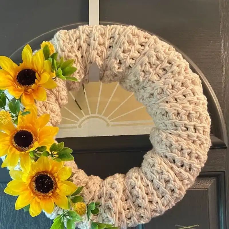 Easy Crochet Wreath