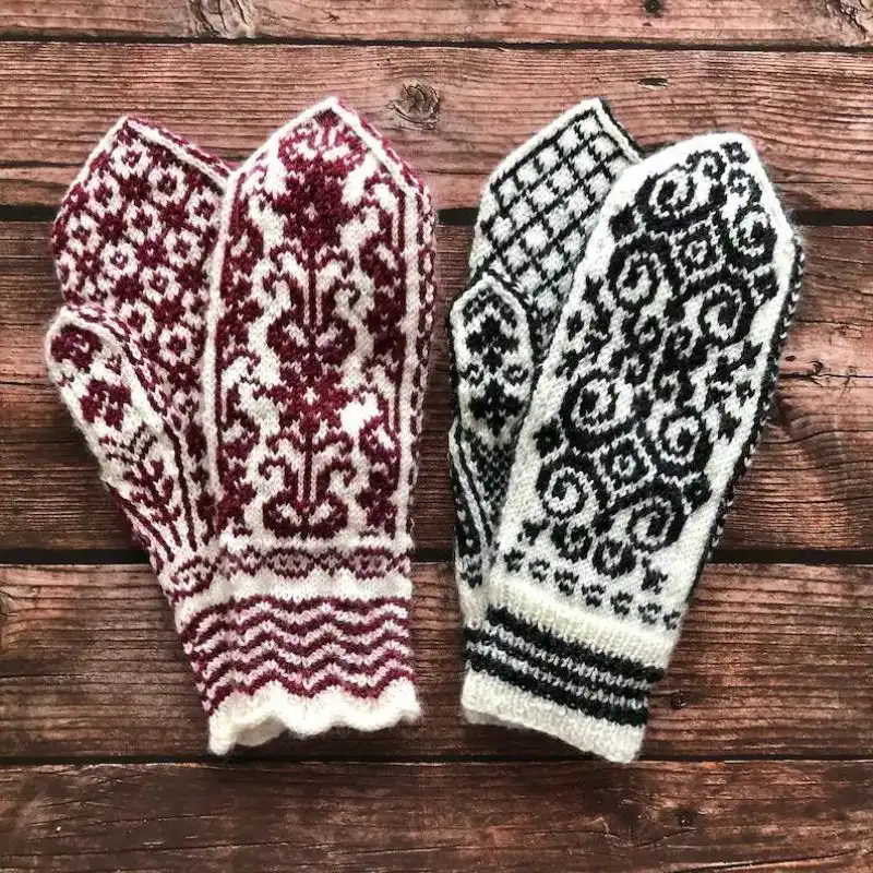 Flowers And Forests Selbu Mittens