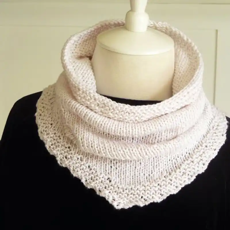 Kerchief Cowl