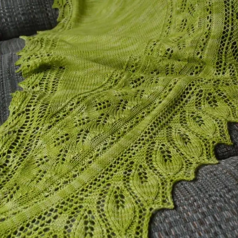 Leaf Lace Shawlette