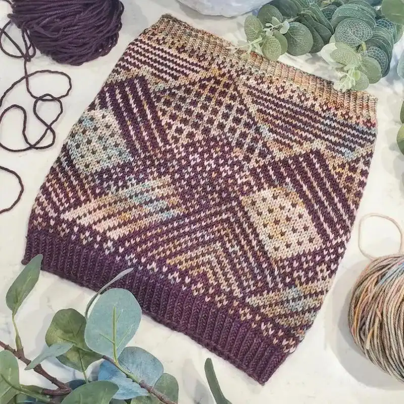 Patchwork Peaks Cowl Pattern