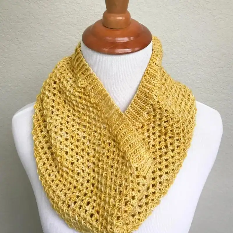 Pineapple Cowl