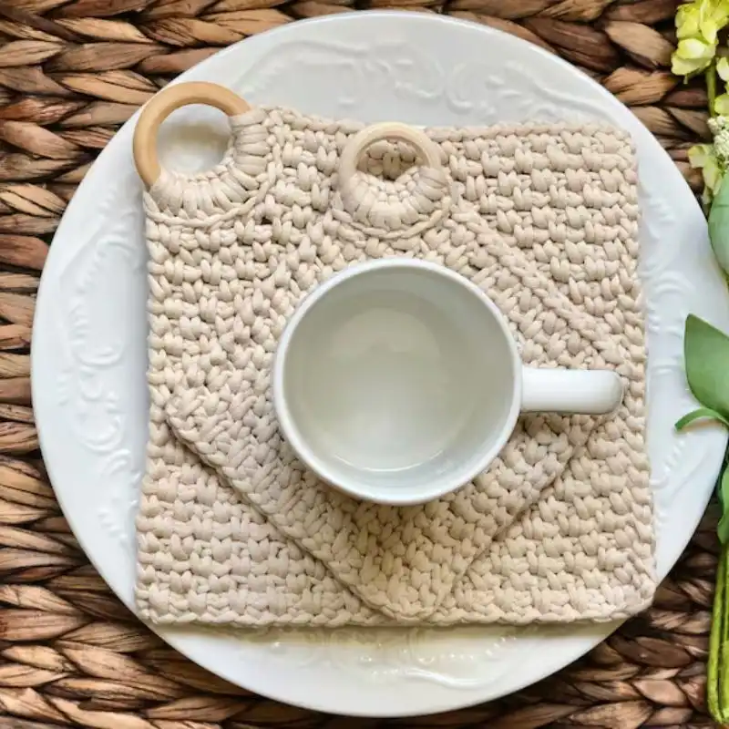 Trendy Trivet Set