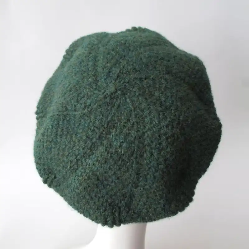 Twirling Twill Beret