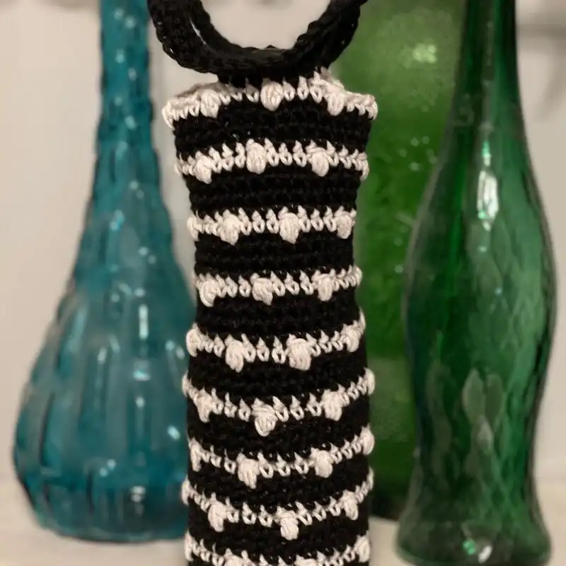 Black And White Bottle Holder