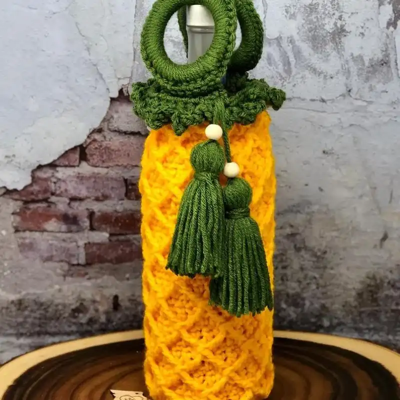 Pineapple Wine Tote Holder