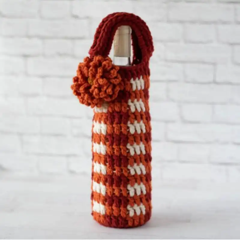 Gingham Wine  Cozy