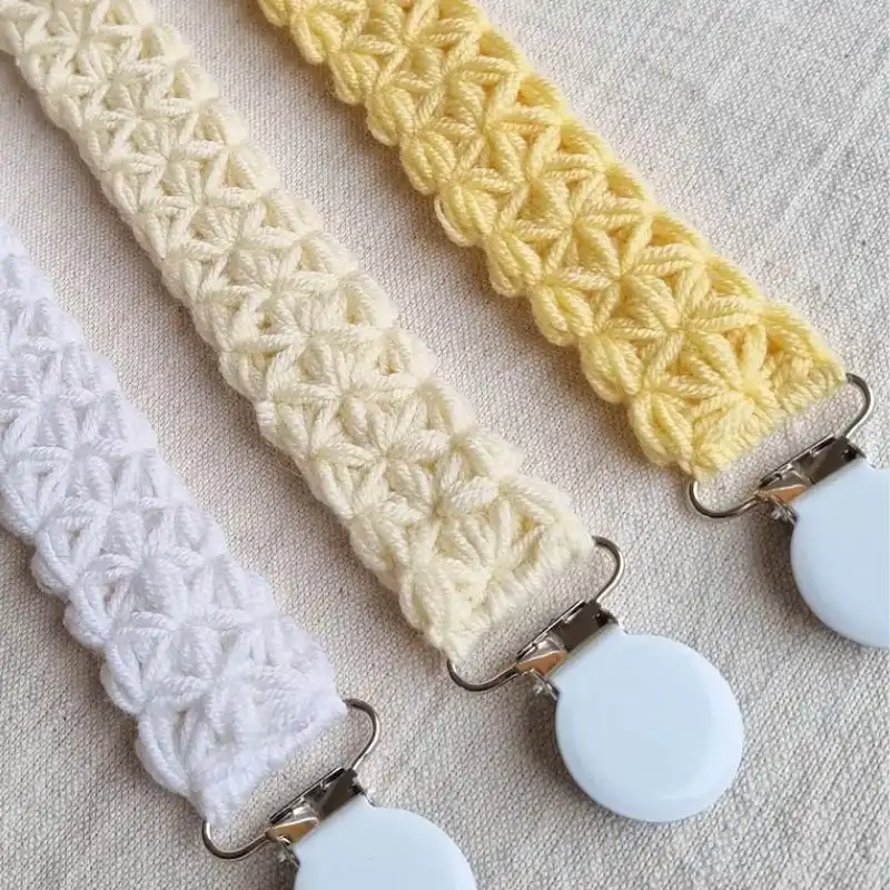 Jasmine Stitch Pacifier Clip