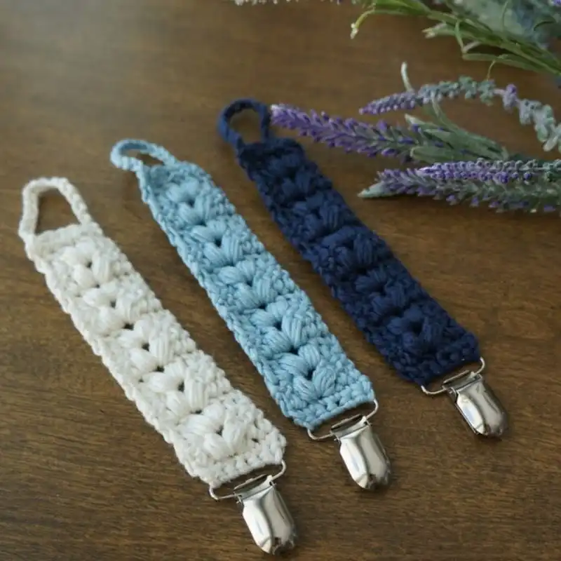 Leaf & Blooms Pacifier Clip