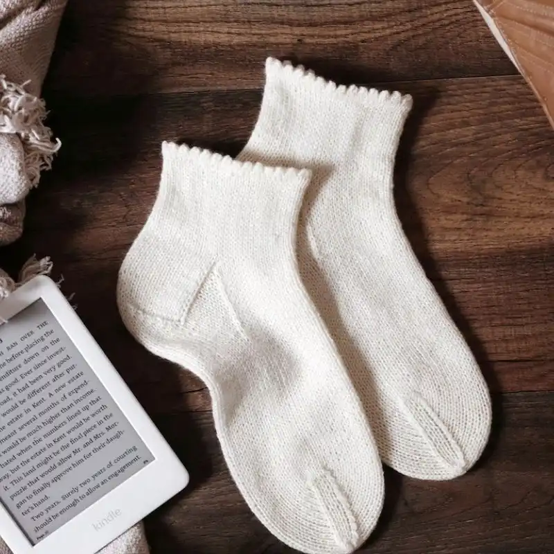 Ruffle Cuff Socks