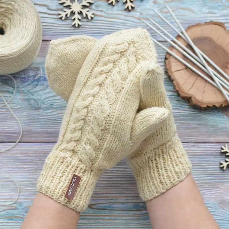 Women Mitten Pattern