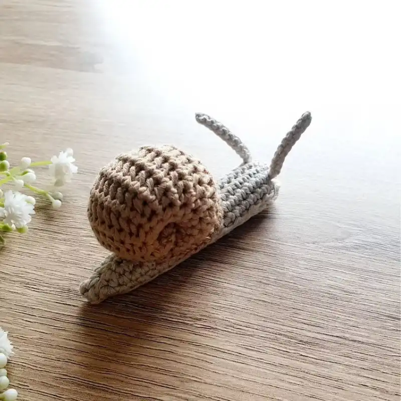 Snail Charm