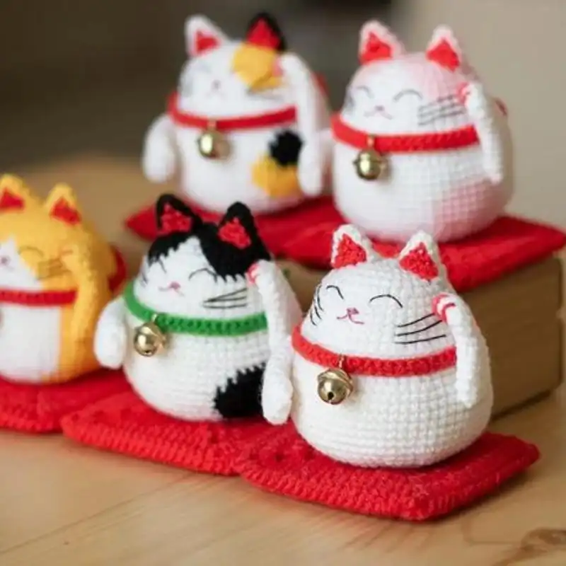 Lucky Cat Amigurumi