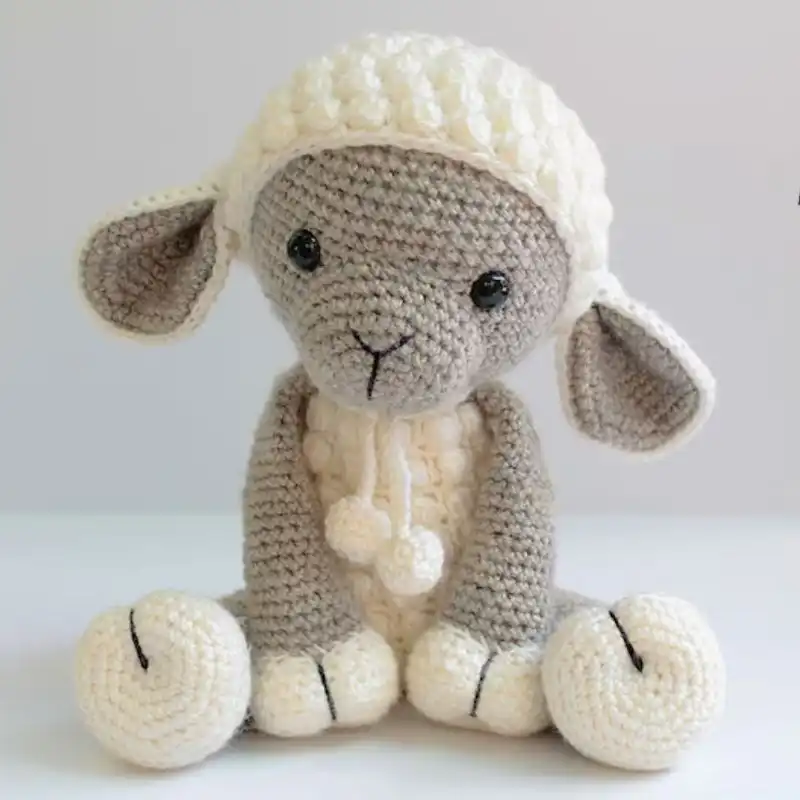 Anat Tzach Amigurumi Lamb