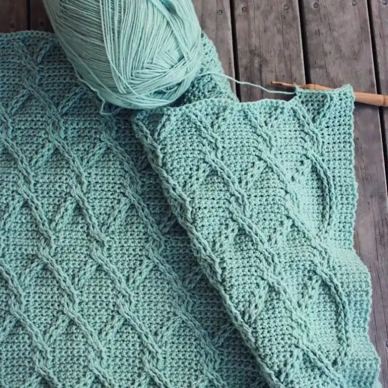 Aran Green Cables Blanket