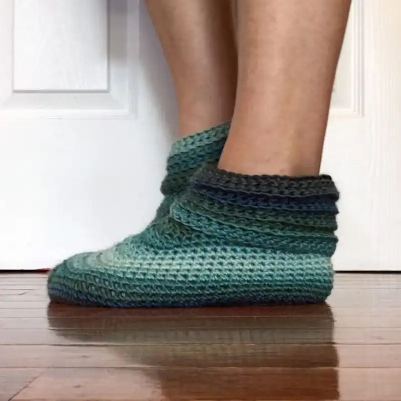 Crochet Pattern – Women’s Sweet Slipper