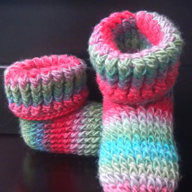 Knit Look Slippers Crochet Pattern