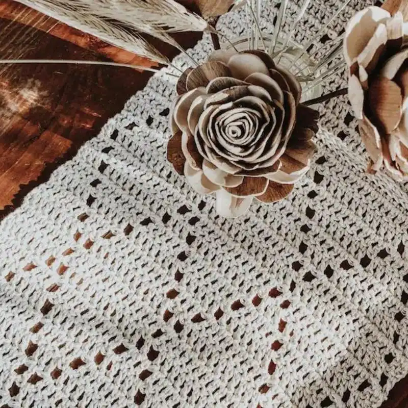 Lattice Table Runner