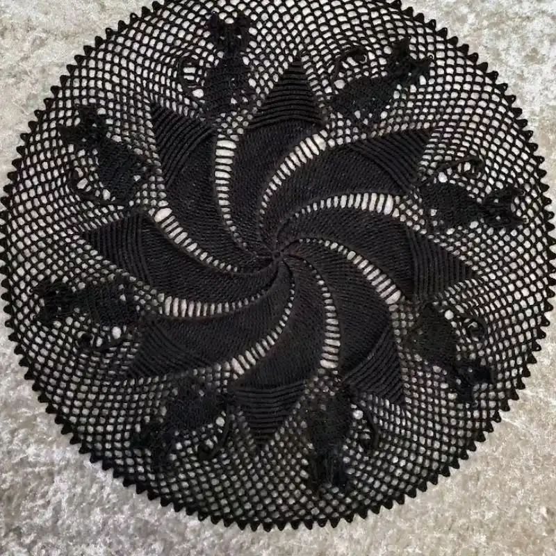 Shadow Cat Pinwheel Doily