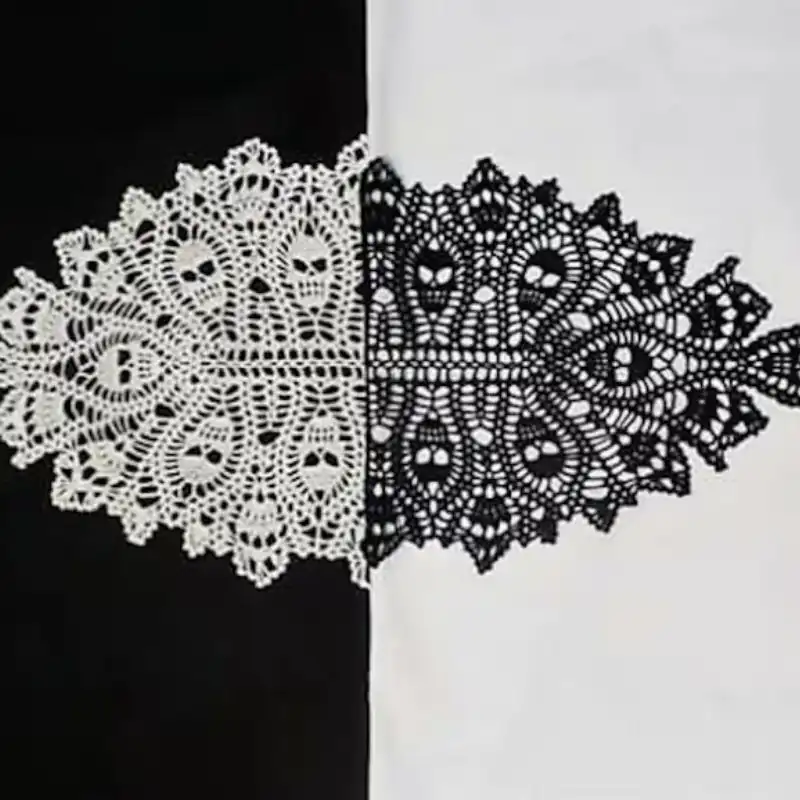 Skull Memento Doily