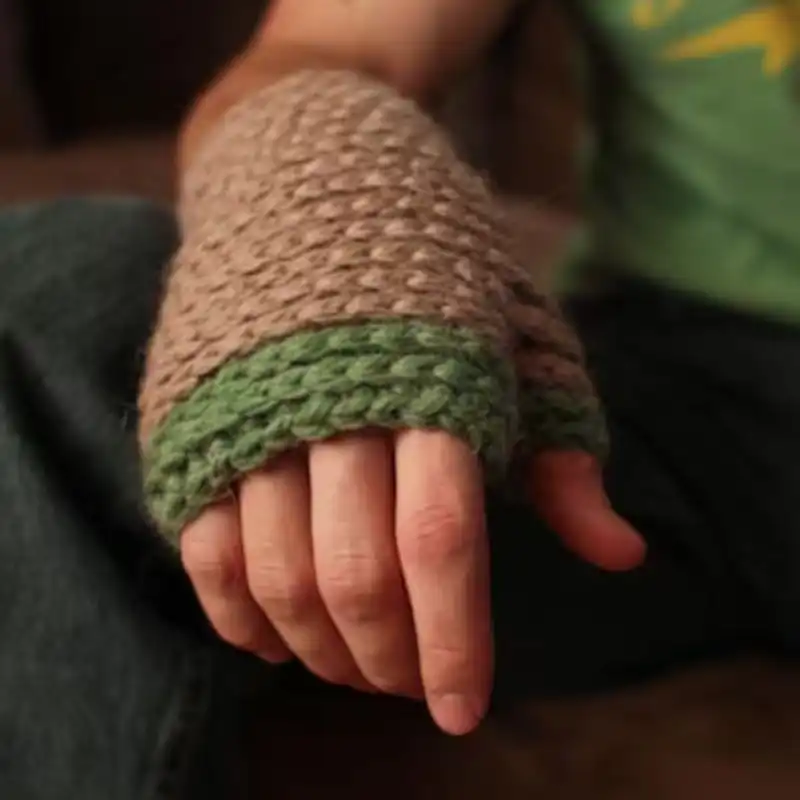 Timber Mitts Crochet Pattern