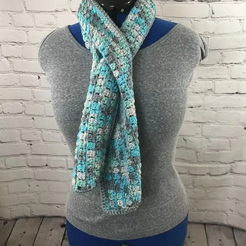 Crochet Keyhole Scarf Pattern | NinjaBunnyCrochet