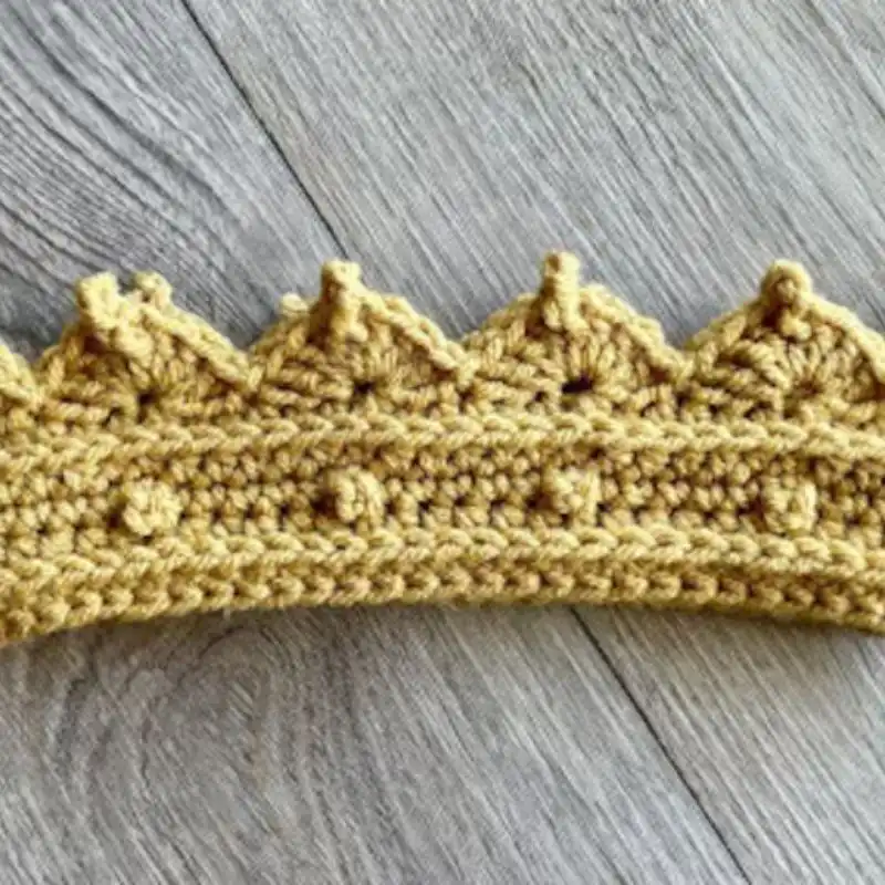 Prince/Princess Crown Headband Crochet Pattern