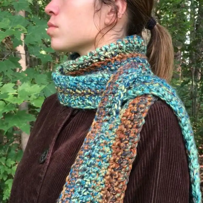 Slip-through Keyhole Scarf Pattern