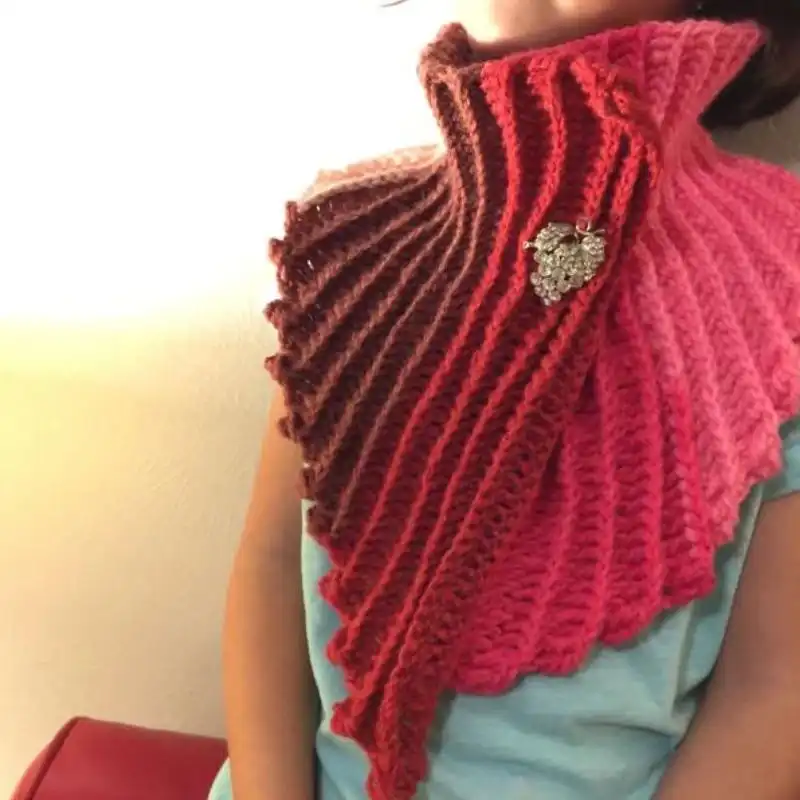 Sweetheart Mermaid Tail Scarf