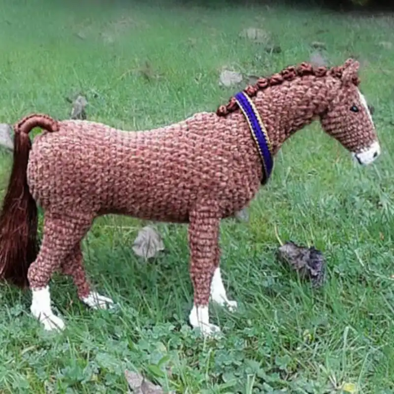 Stablemates Showpony Crochet Pattern