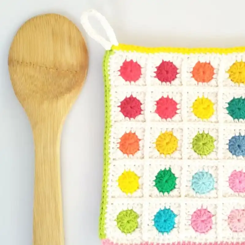 Scrappy Dots Potholder